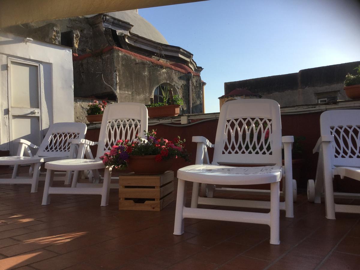 B&B La Terrazza Napoli Exterior photo